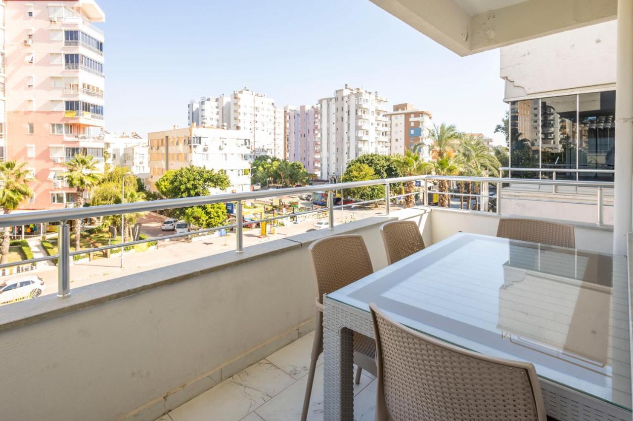 Appartamento Peramis Apart Antalia Esterno foto