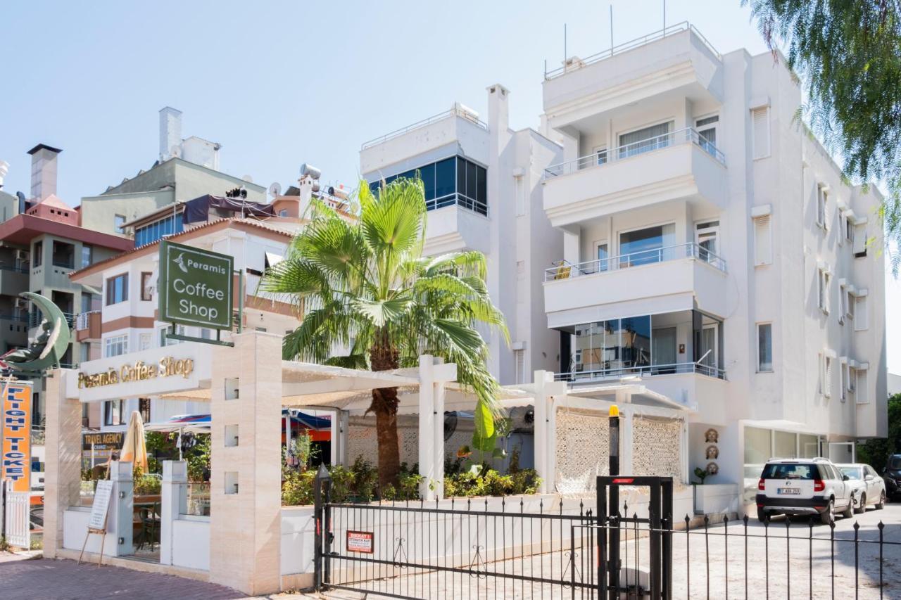 Appartamento Peramis Apart Antalia Esterno foto